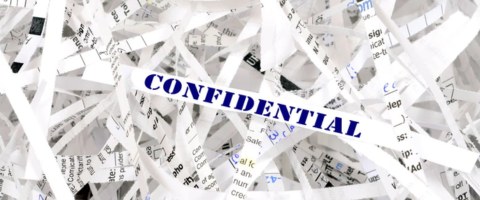 Destrucción Documental Certificada vs No Certificada: 7 Riesgos que tu Empresa NO Puede Ignorar